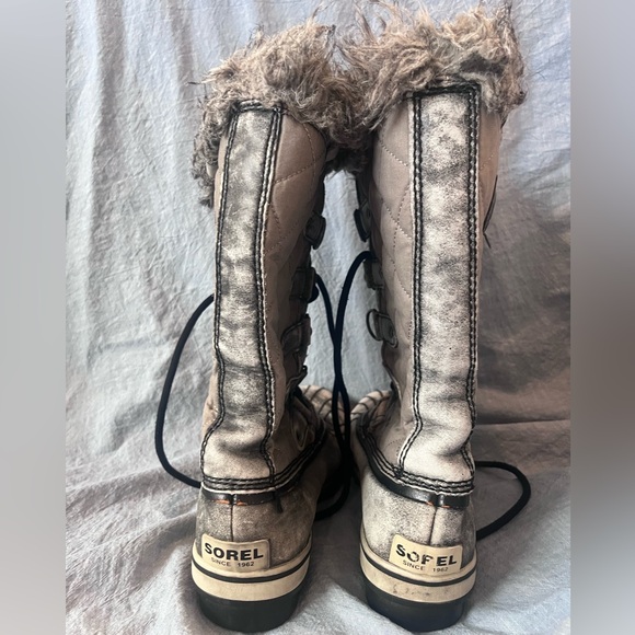 Sorel Tofino Boots - Picture 2 of 7